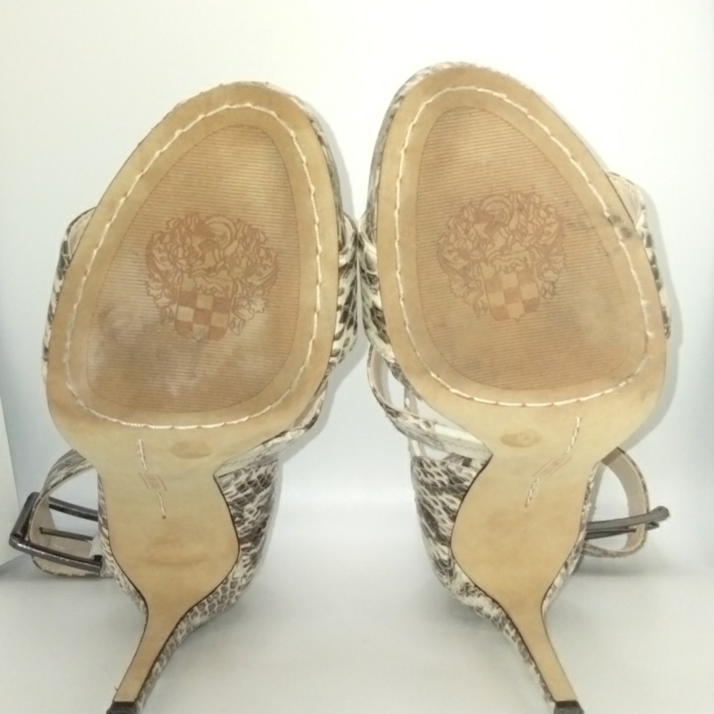 Vince Camuto Leather Heels - Picture 6 of 9